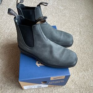 Blundstone Chelsea Boots